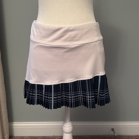 Ladies Activewear - Picture 5 of 6